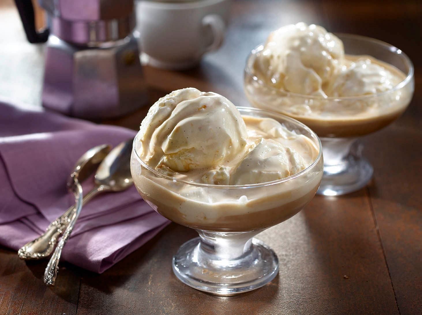 Caffeine in coffee ice cream (Image via Getty Images)
